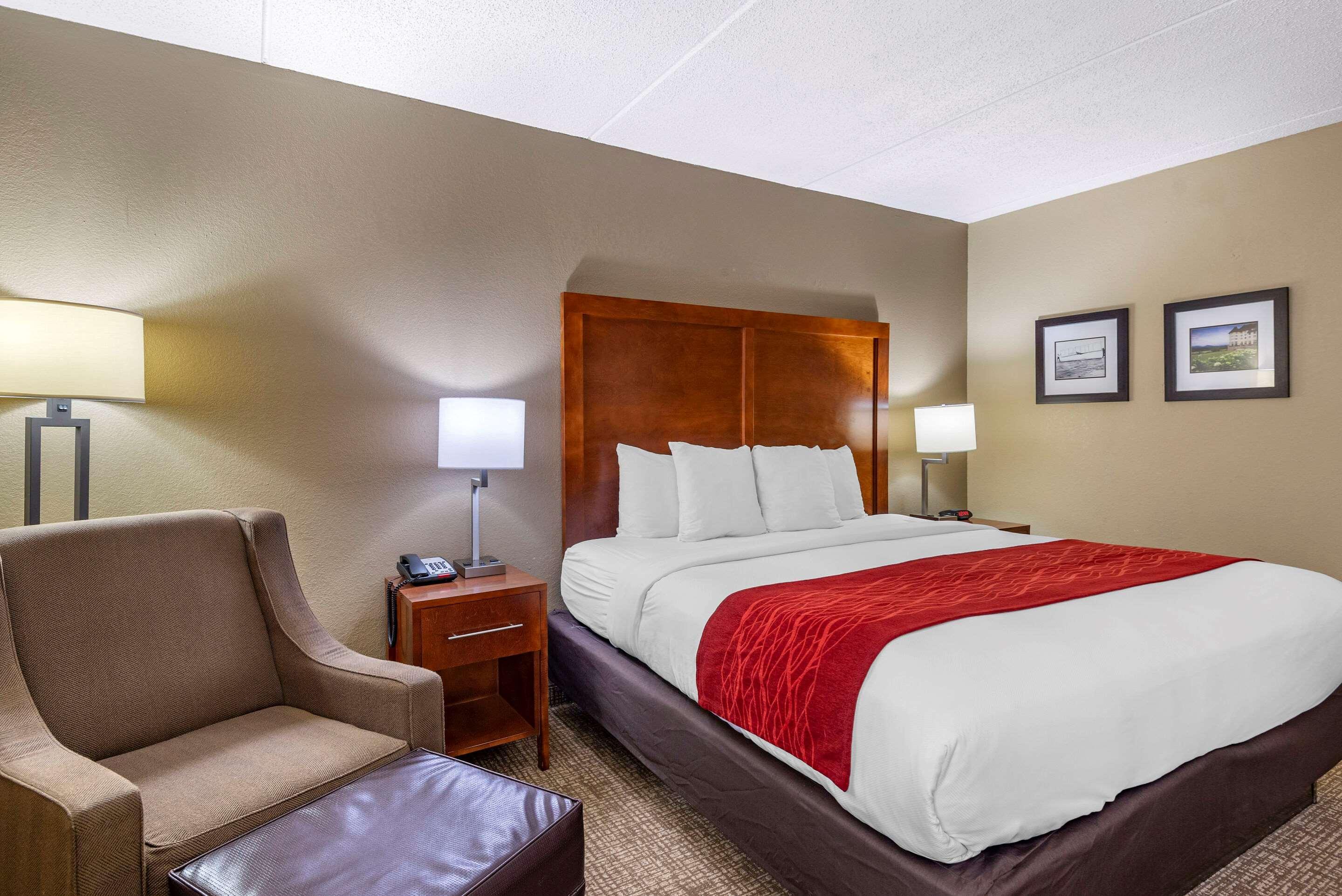 Comfort Inn Matthews / Charlotte Екстер'єр фото