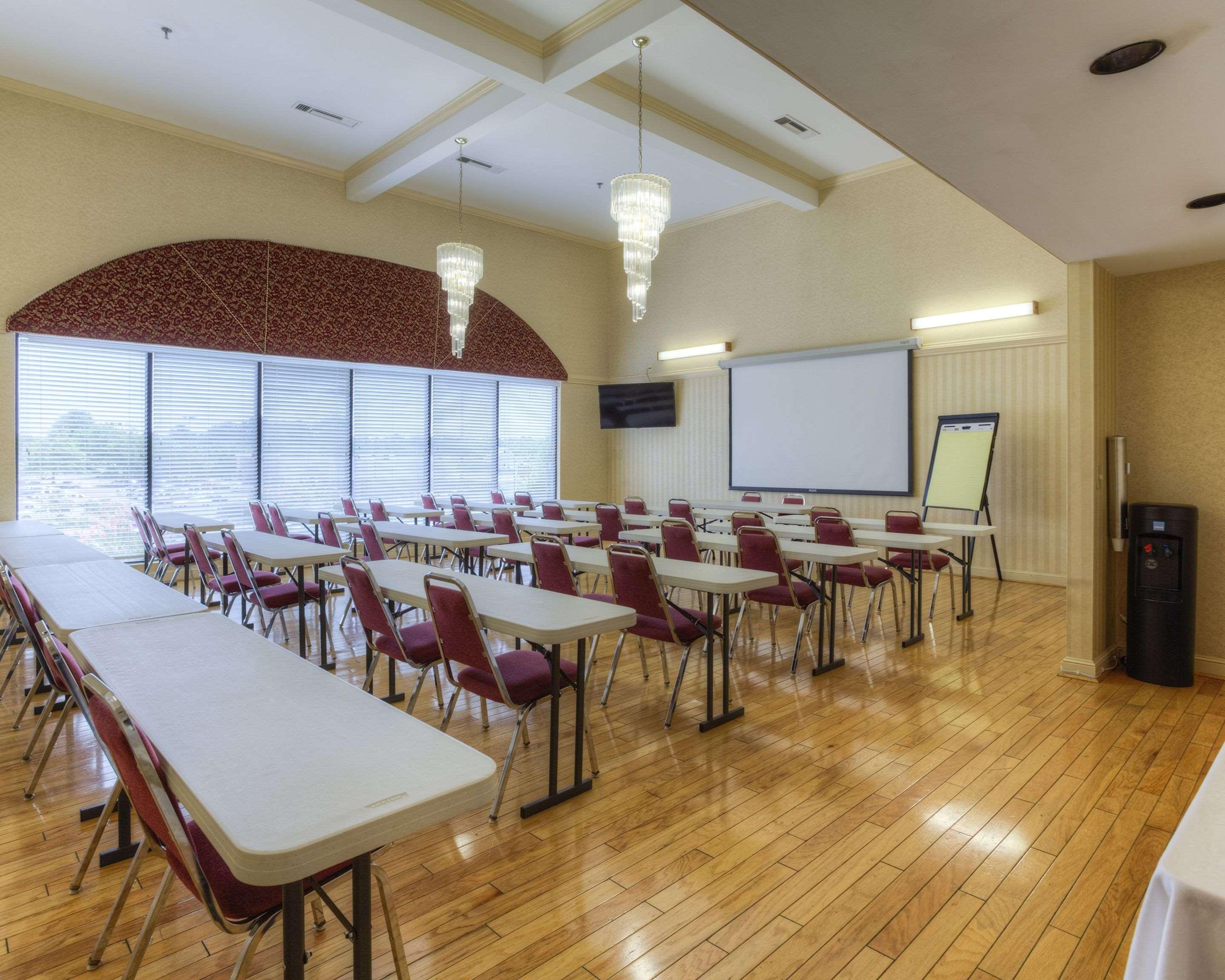 Comfort Inn Matthews / Charlotte Екстер'єр фото
