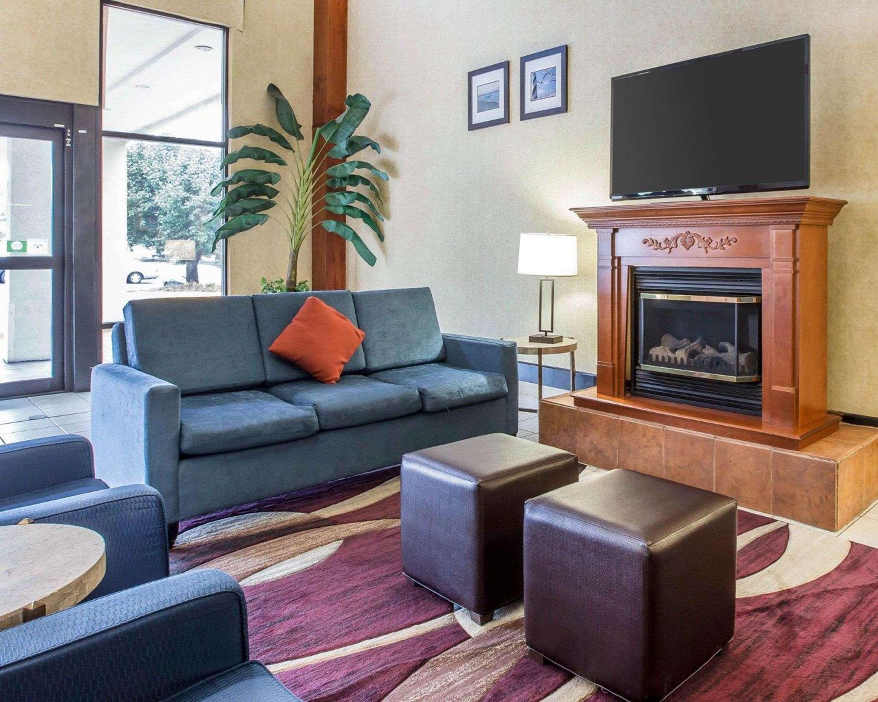Comfort Inn Matthews / Charlotte Екстер'єр фото