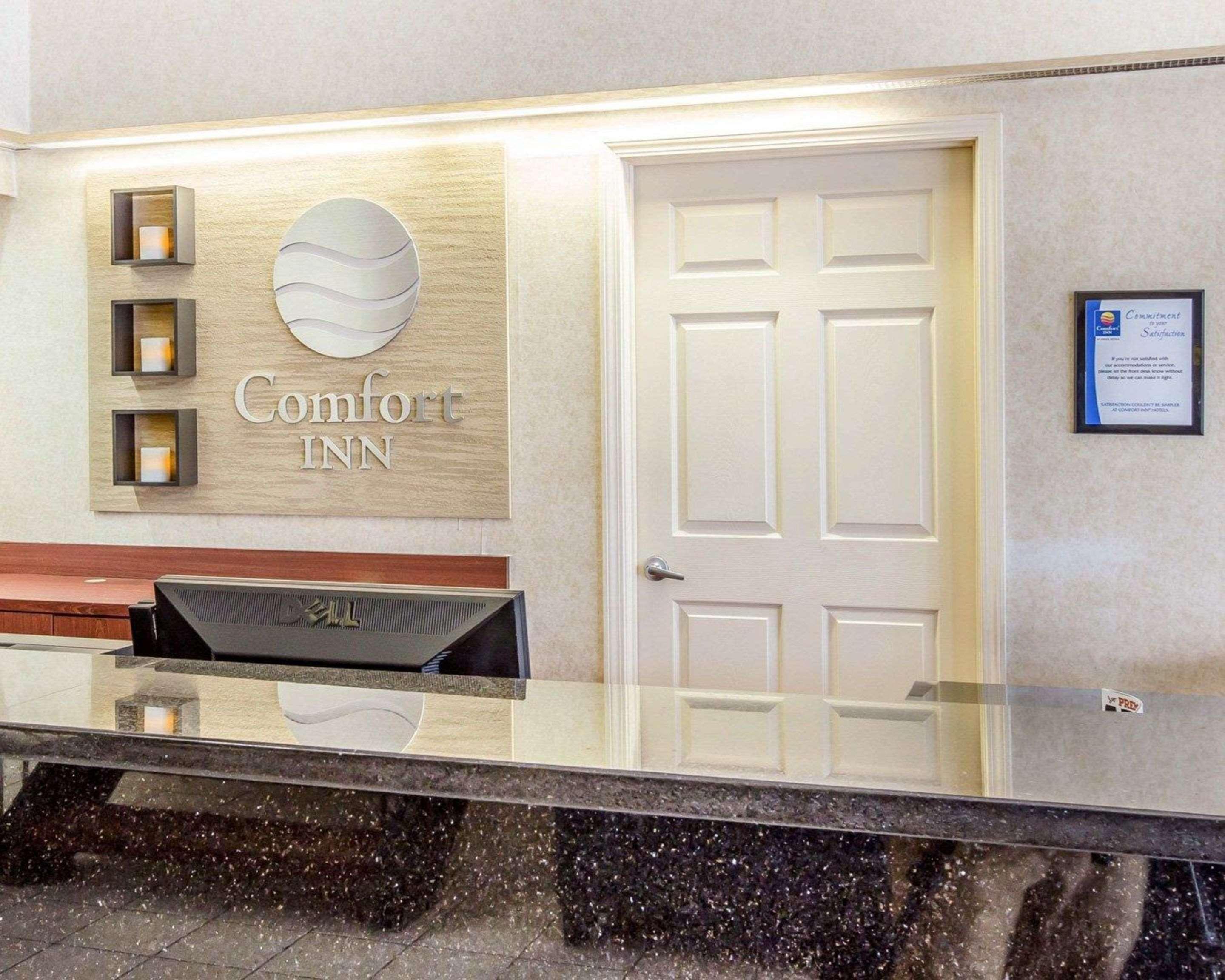 Comfort Inn Matthews / Charlotte Екстер'єр фото