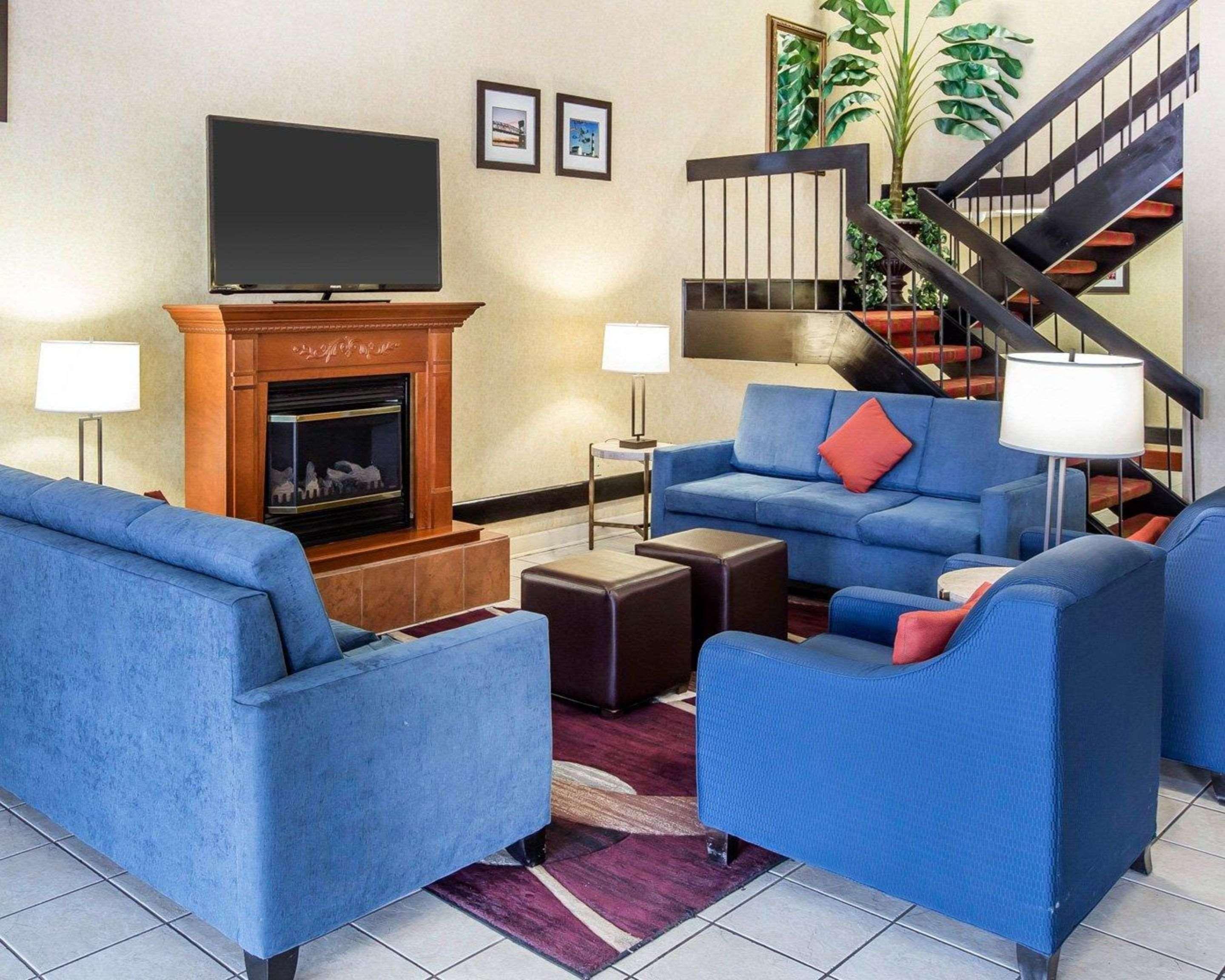 Comfort Inn Matthews / Charlotte Екстер'єр фото