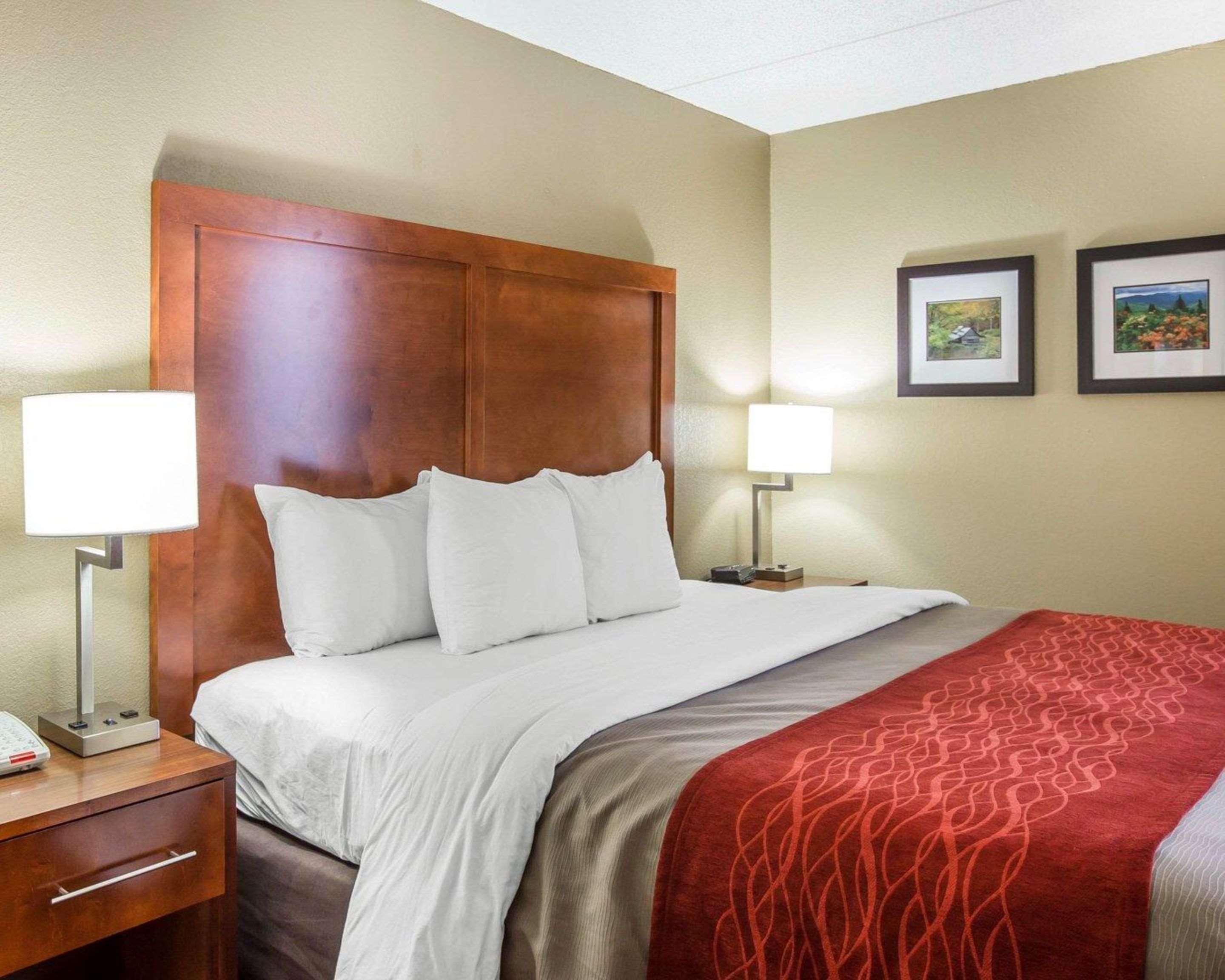 Comfort Inn Matthews / Charlotte Екстер'єр фото