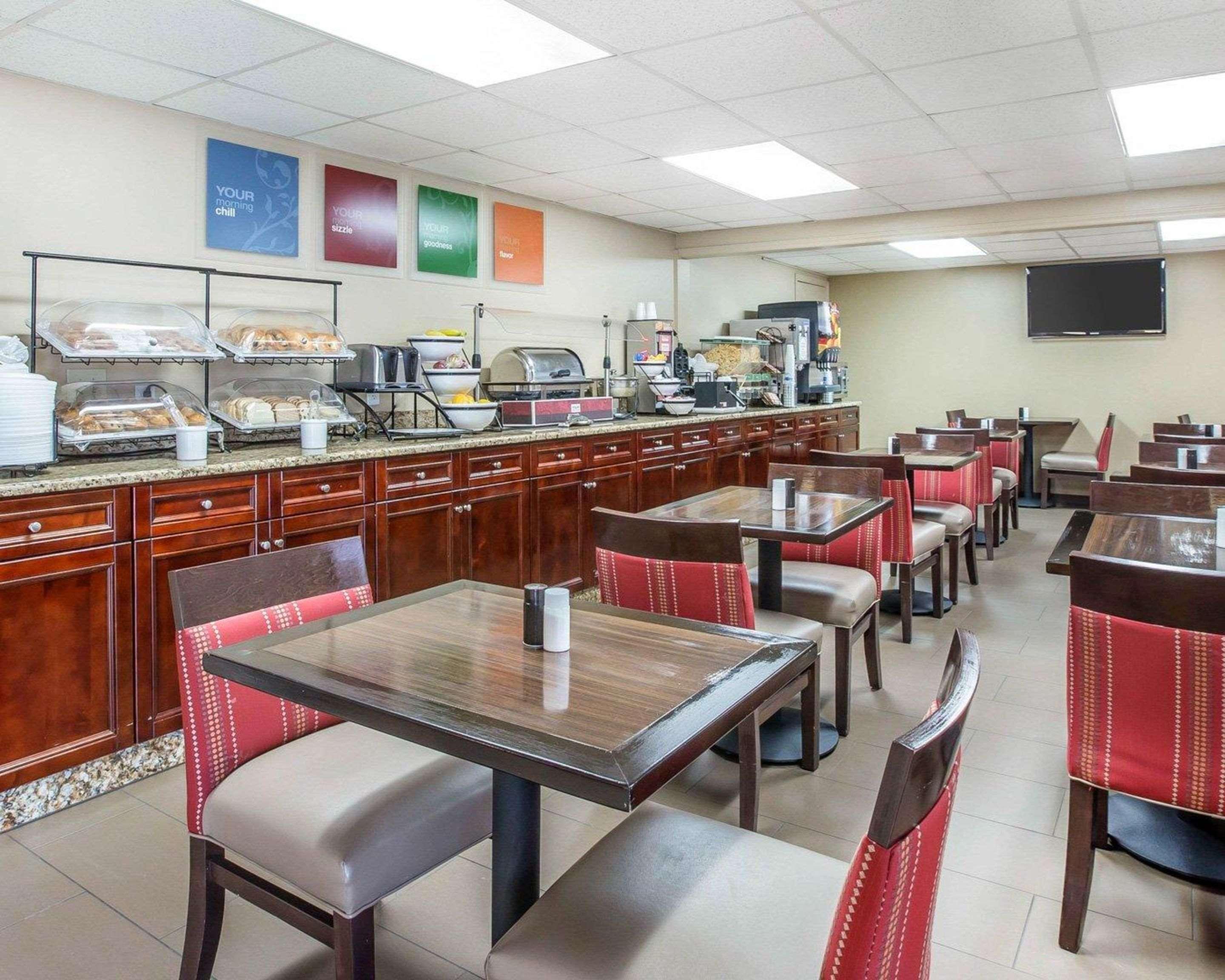 Comfort Inn Matthews / Charlotte Екстер'єр фото
