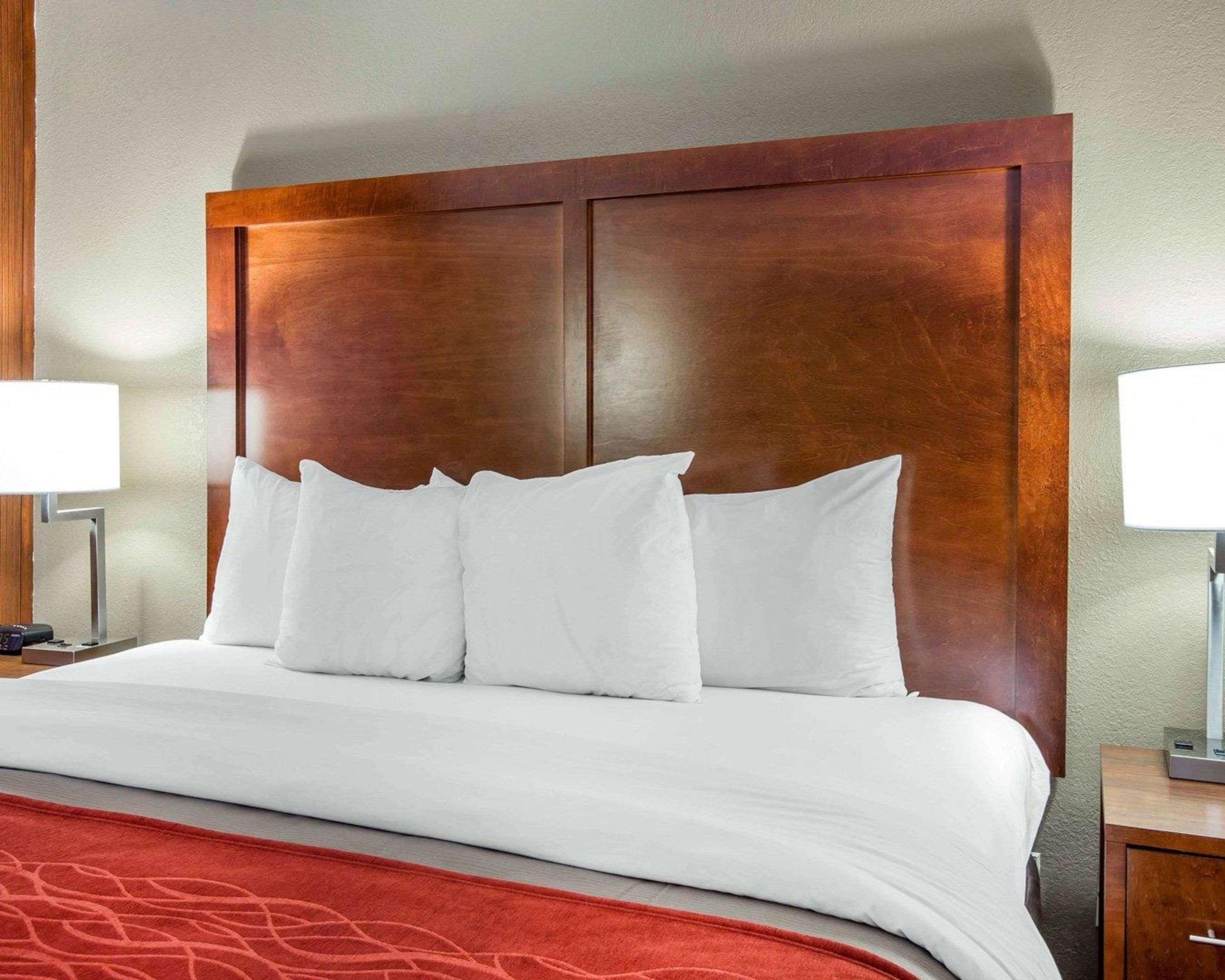 Comfort Inn Matthews / Charlotte Екстер'єр фото